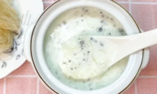 Yen sao chung voi sua tuoi 1